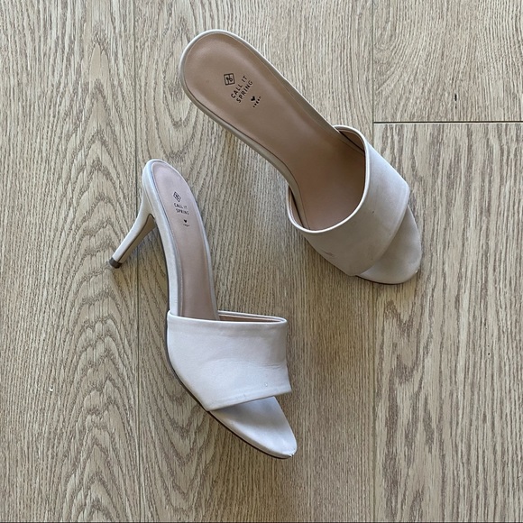 Heeled sandals - Picture 1 of 5
